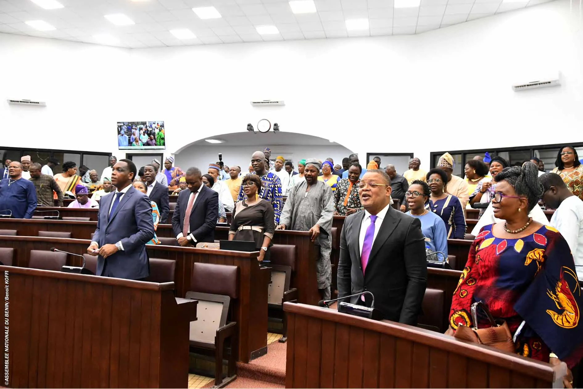 Les élus du peuple dotent le pays d'un nouveau code