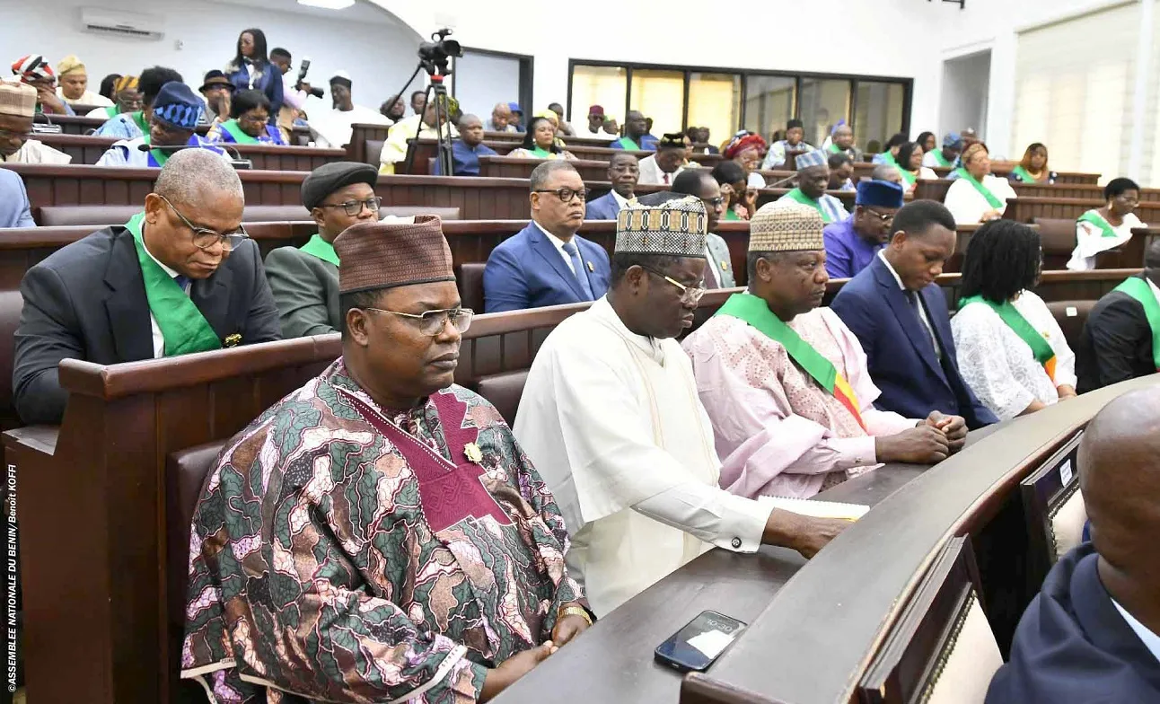 Les députés examinant le livre VI, ont trouvé les dispositions trop dures pour la population et non adaptées aux réalités du Bénin