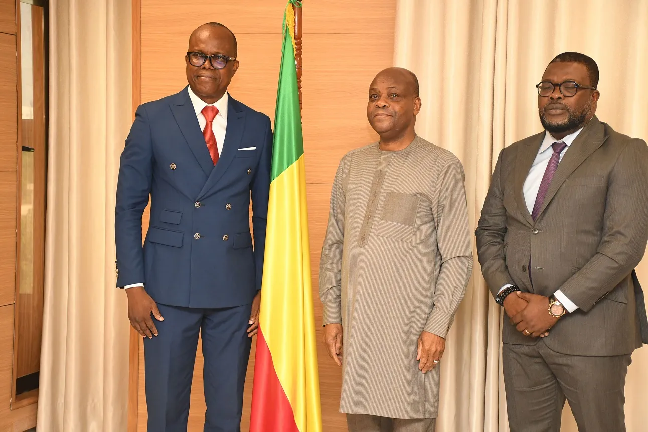 Le Pr Cossi Dorothé Sossa a rencontré une délégation du Centre d’arbitrage, de médiation et de conciliation du Bénin