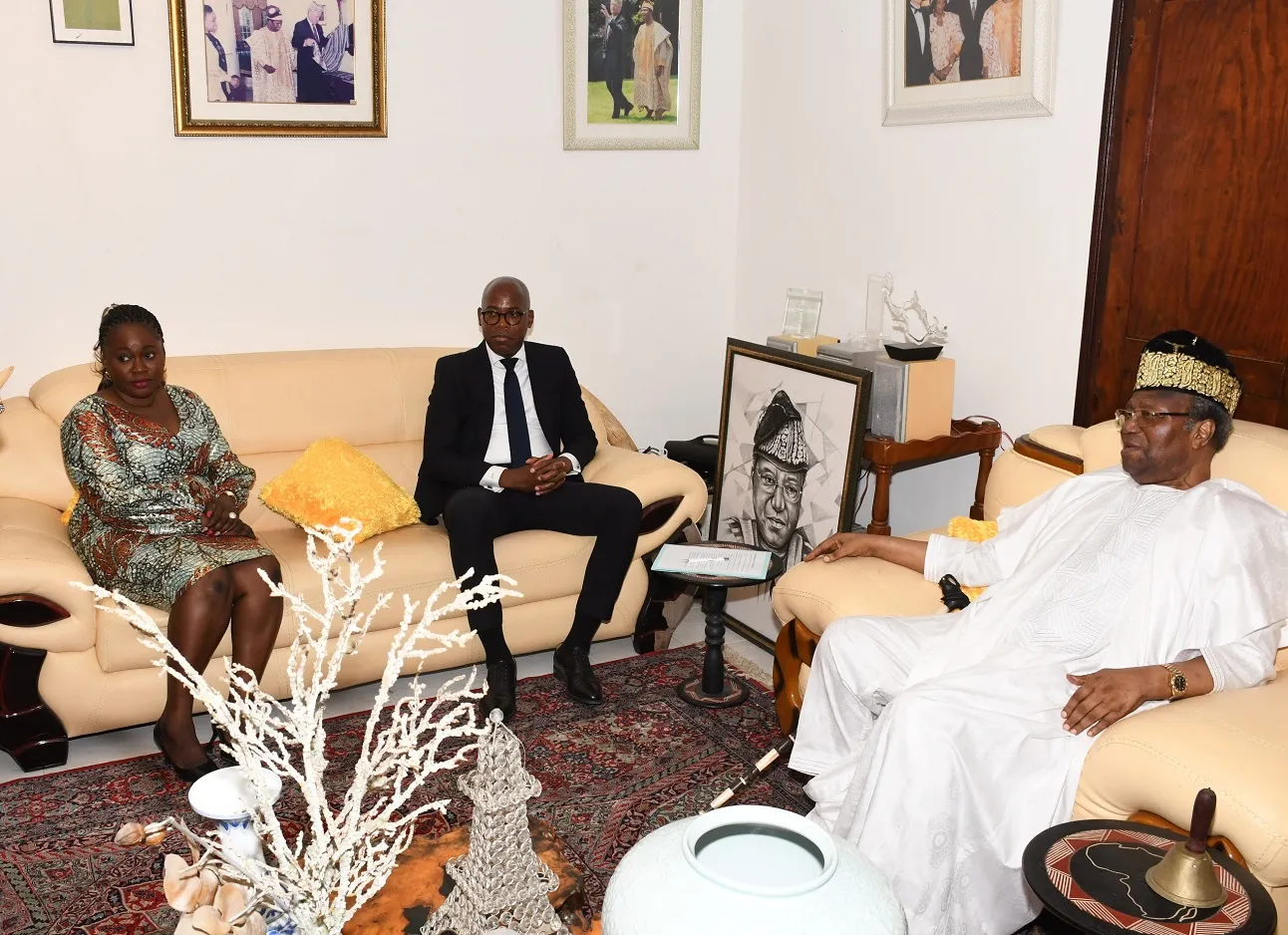 Le président Nicéphore Soglo réitère son soutien aux  initiatives de développement ...