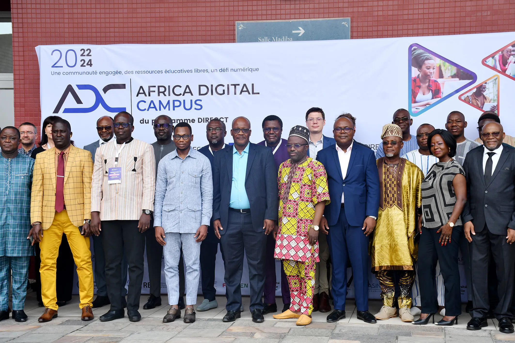 Répondre aux défis liés à l’éducation en Afrique au moyen de l’enseignement à distance