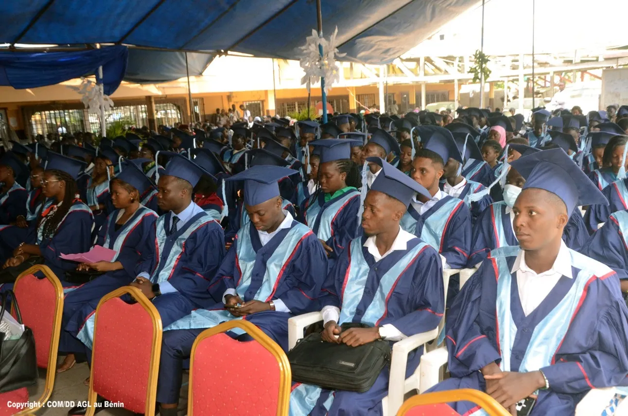 Bénin Terminal soutient depuis plusieurs années  l’ENEAM et a déjà accueilli plus ...