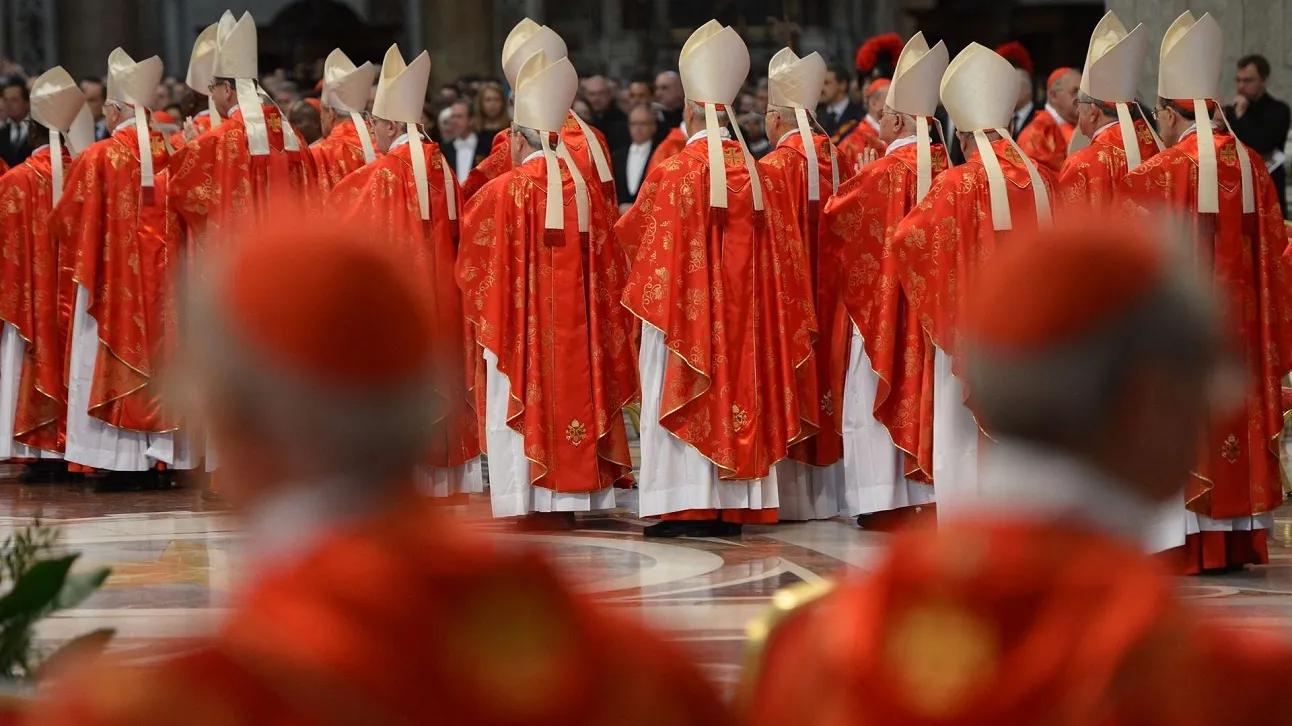 Les coulisses du Vatican