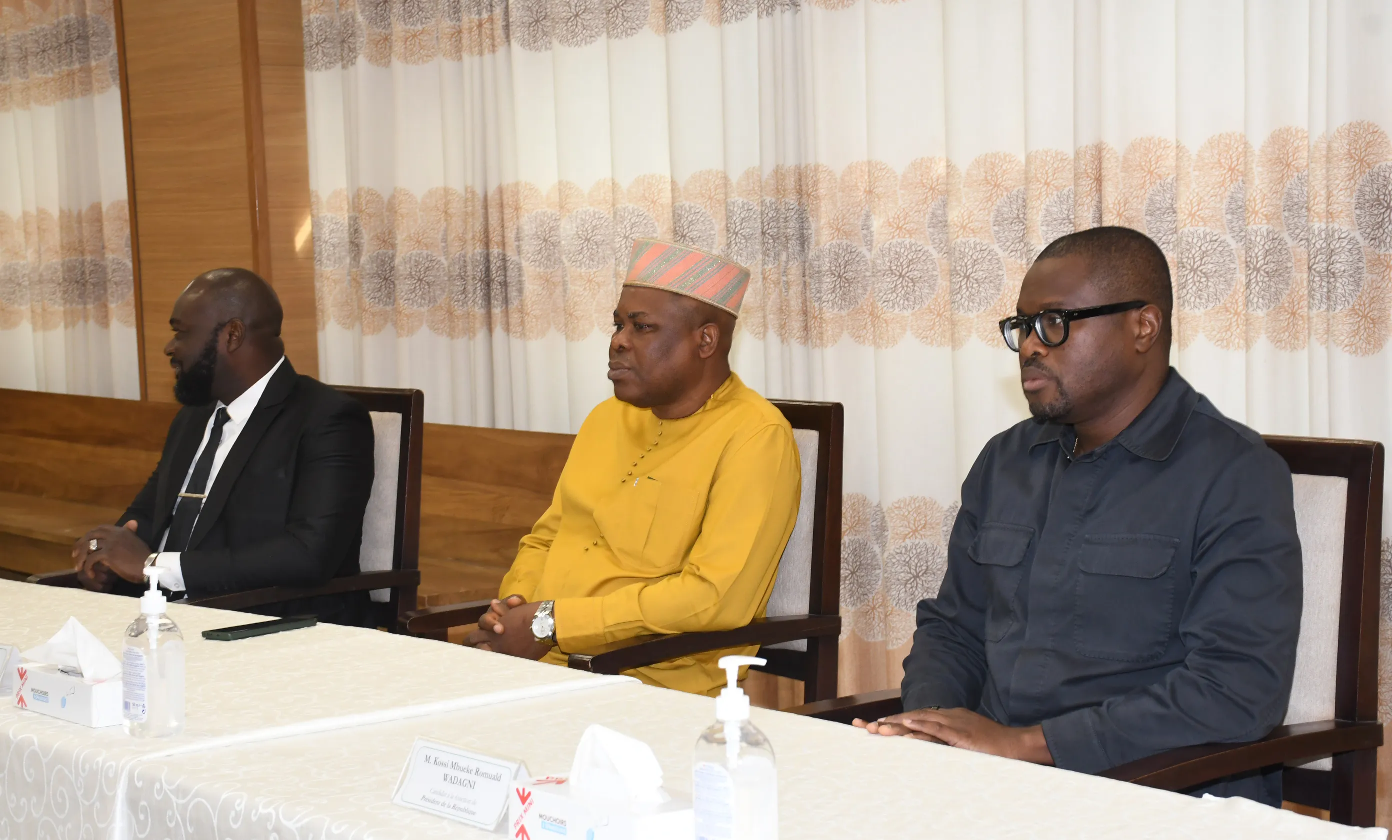 Les duos candidats à la présidentielle de 2026 ont entamé la phase de la visite médicale prévue par la Constitution